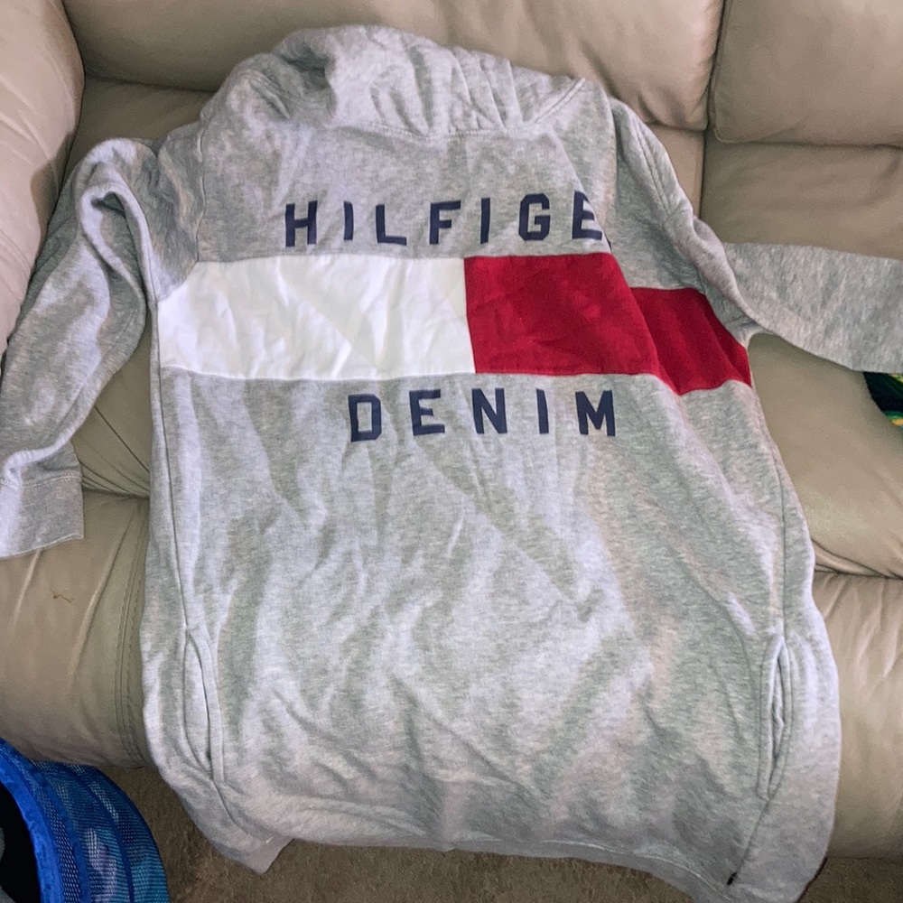 Tommy Hilfiger dress sweatshirt.